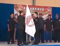 Noven Saputera,S.H. Wakil Ketua Presidium Lantik Pengurus FPII Korwil Majalengka