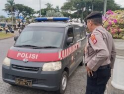 Polsek Panongan Gelar Strong Point Gatur Lalin di Bunderan 3 Citra Raya