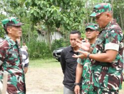 Dandim 0808/Blitar Dampingi Danrem 081/DSJ kunjungi Lokasi Sasaran Pembangunan Jembatan Gantung Di Blitar