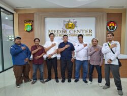 IWO-I Kota Tangerang Ucapan Selamat Ulang Tahun ke-45 Kapolres Metro Tangerang Kota