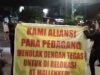 Penataan dan penertiban PKLdi Jl. Veteran Utara menuai aksi protes. IMG-20260522-WA0200